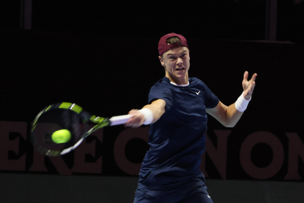 守干扰让球 守干扰让球