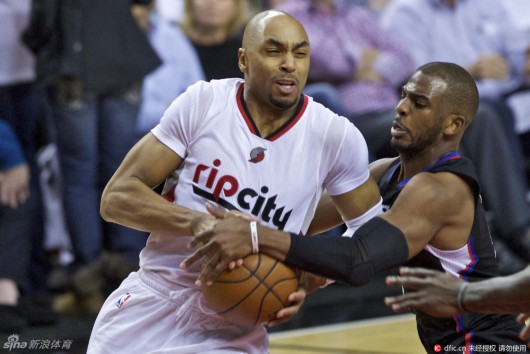 瓦解维拉的 瓦解维拉的